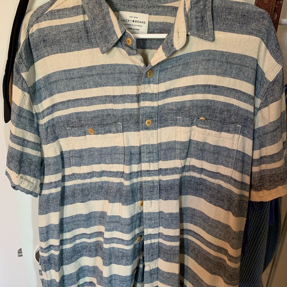 Men’s Lucky Brand Button down short sleeve